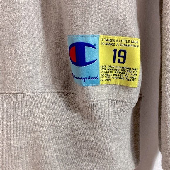 Champion Reverse Weave Unisex Heather Gray Crewneck Pink Logo size Medium - Picture 11 of 13